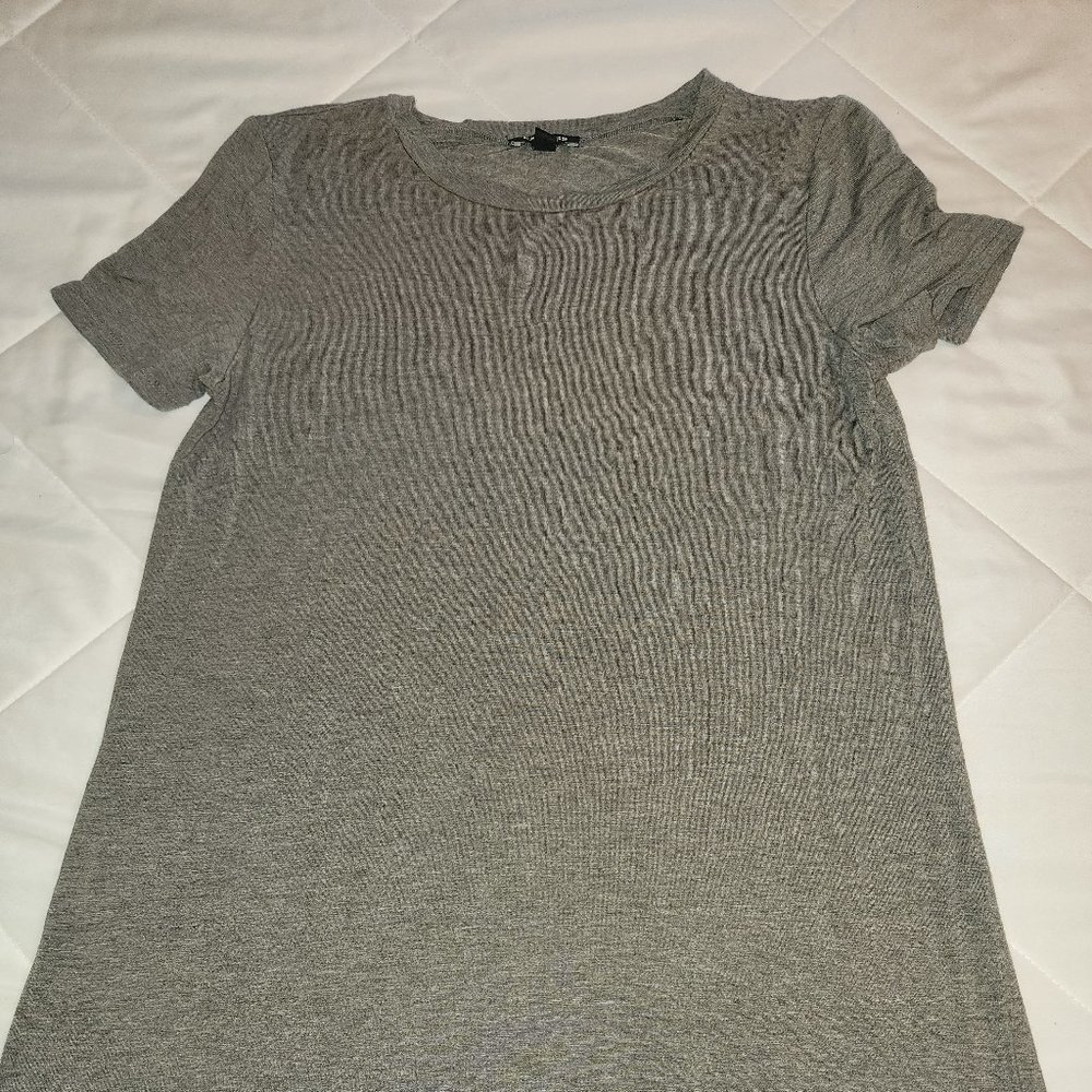 Short sleeve dress
